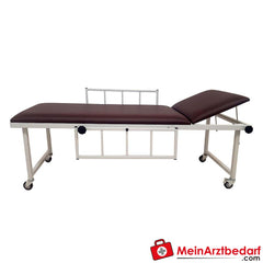 Patiententransportliegen, fahrbar mit Seitengittern.